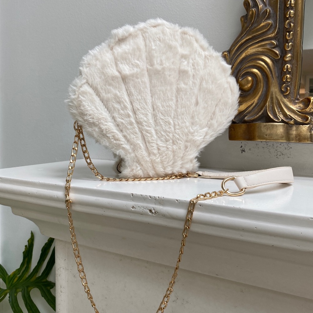 Sea shell 🐚 cross body bag - Picture 1 of 5